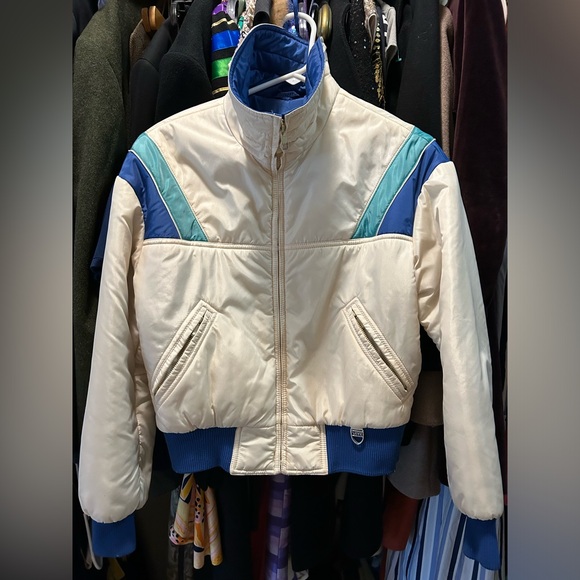 skyr Jackets & Blazers - Vintage Skyr ski jacket. size Medium.